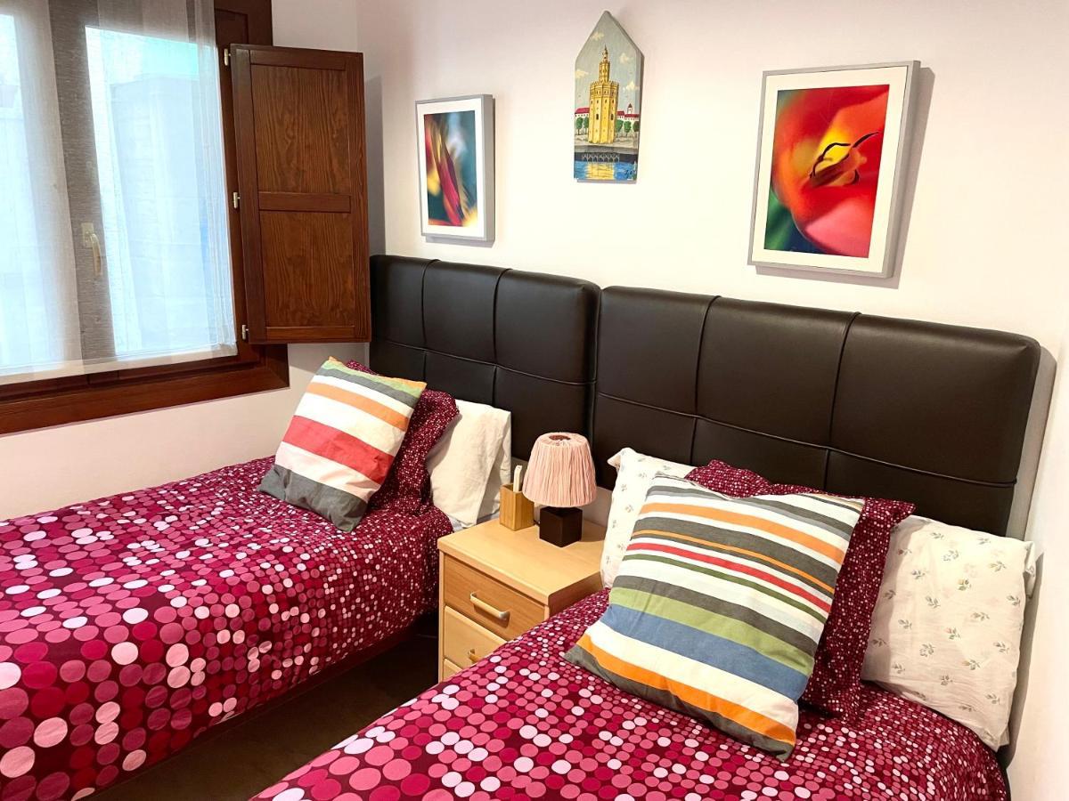 Apartamento Centro Plaza Salvador, Wifi Free& Parking Opcional Sevilla Bagian luar foto