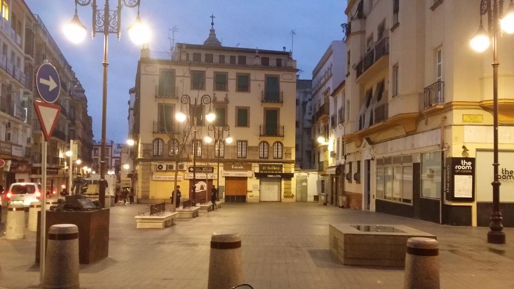 Apartamento Centro Plaza Salvador, Wifi Free& Parking Opcional Sevilla Bagian luar foto