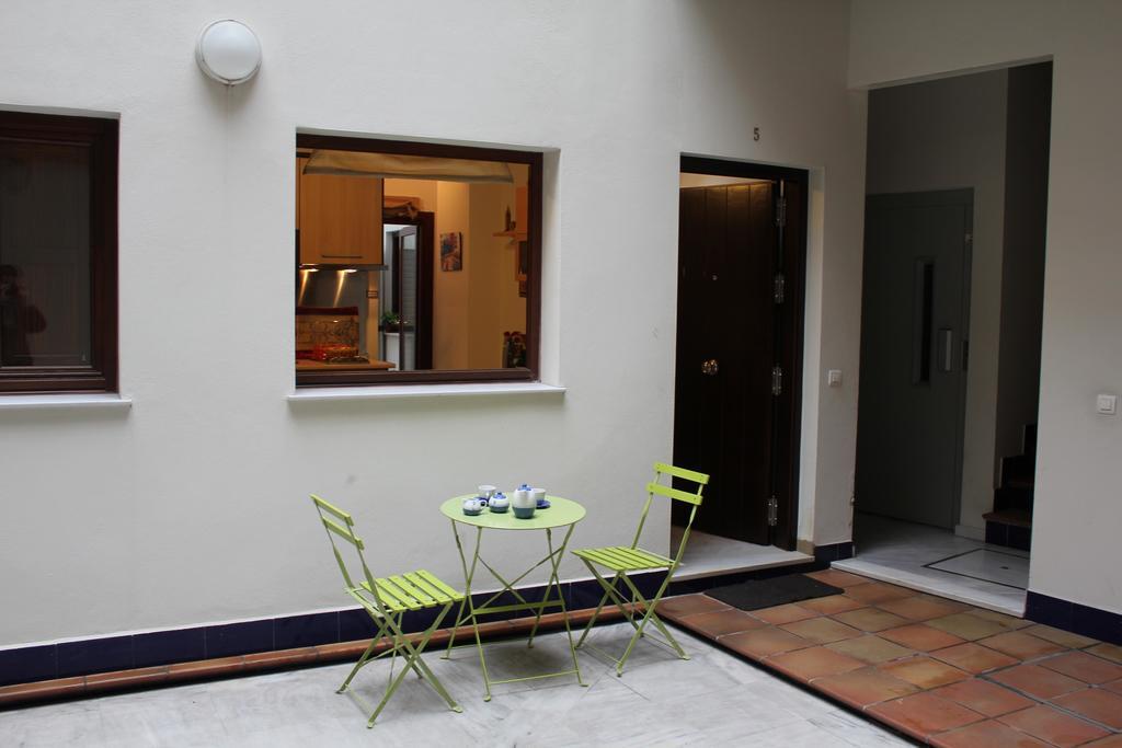 Apartamento Centro Plaza Salvador, Wifi Free& Parking Opcional Sevilla Bagian luar foto
